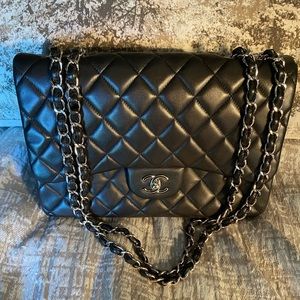 *SOLD* Chanel Classic Jumbo Single Flap